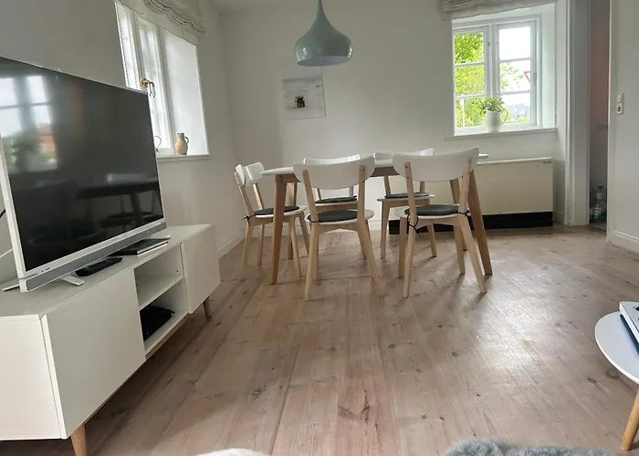 بيت للعطل Linn Oldsum